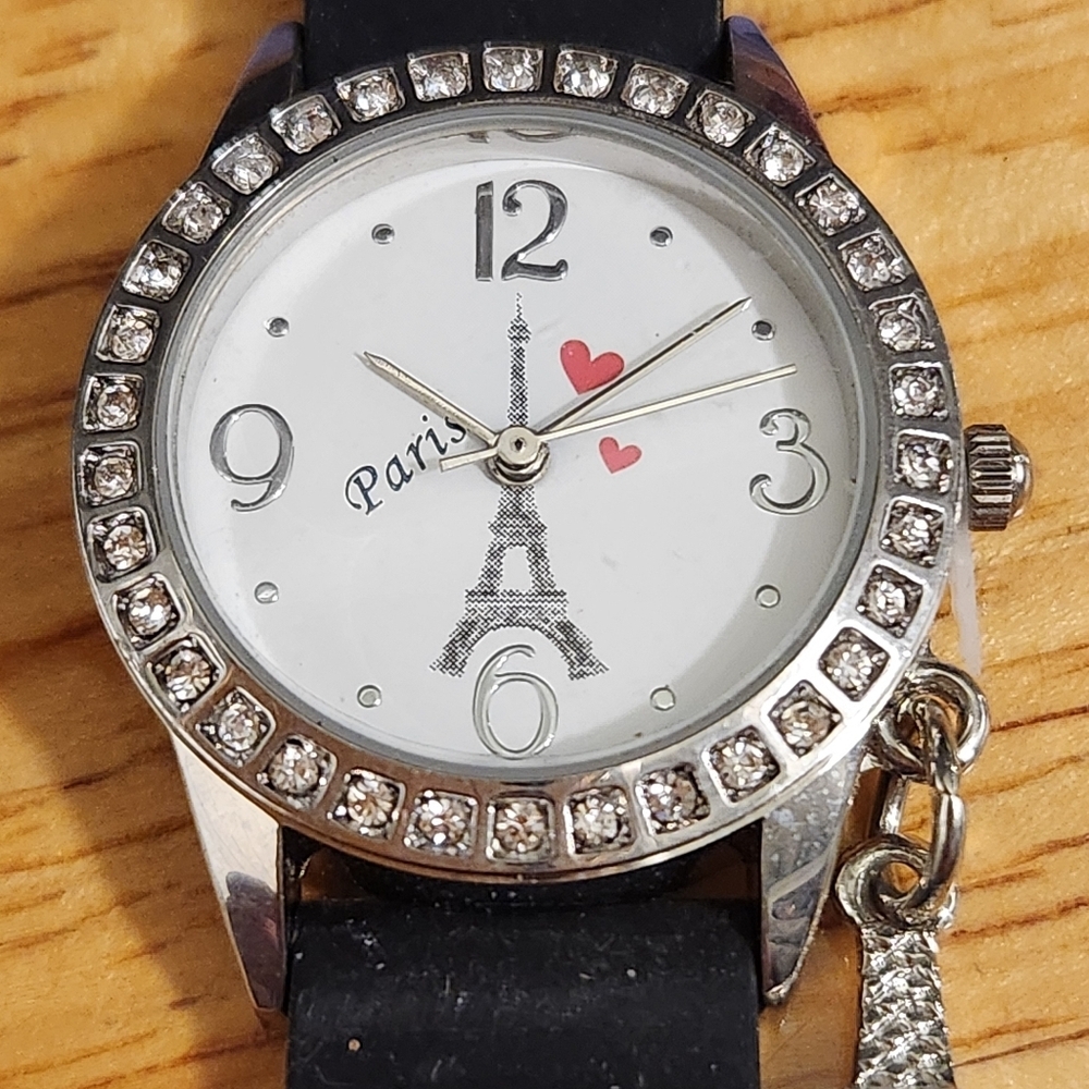 Claires Paris Eiffel Tower Watch